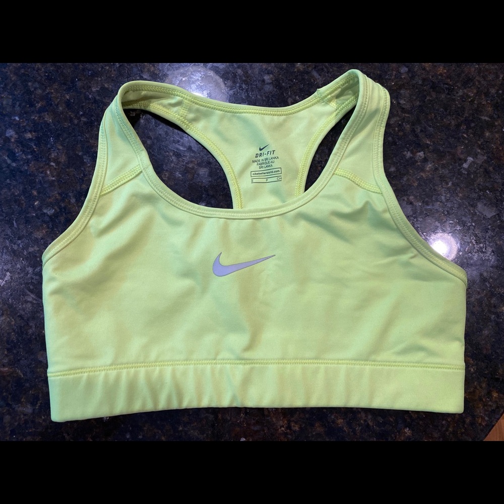 nike sports bra
